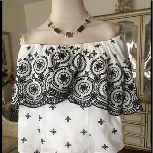 Express pretty off shoulder side zipper eyelet top size S